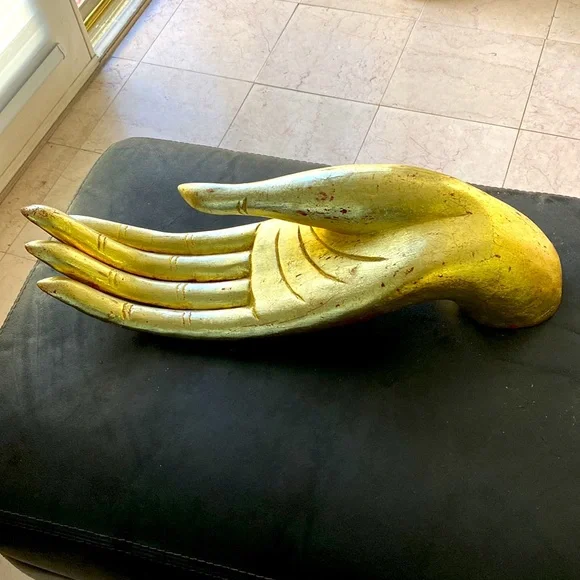 Unique prop golden wood hand. - Picture 1 of 11